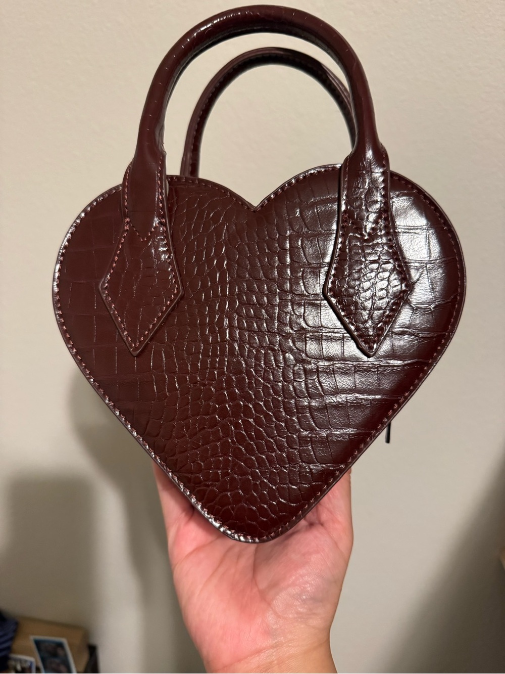 Windsor Heart-Shaped Croc-Embossed Mini Top-Handle Bag - Burgundy